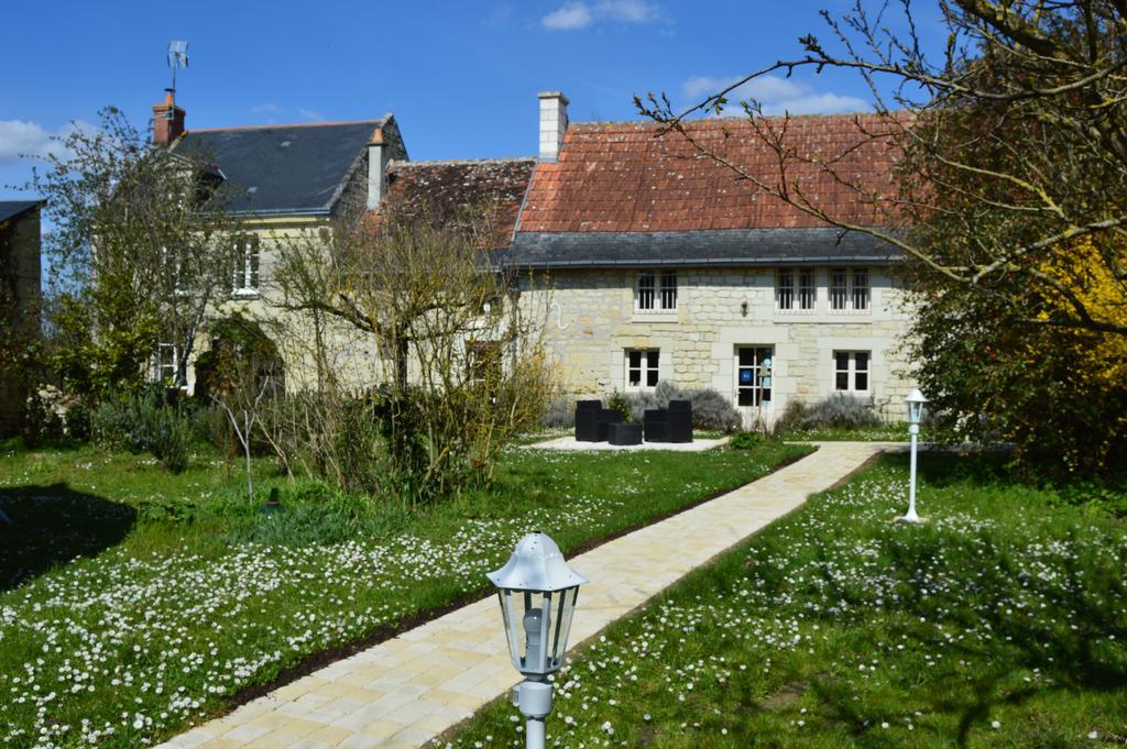 La Balastiere Beaumont-en-Véron Екстериор снимка